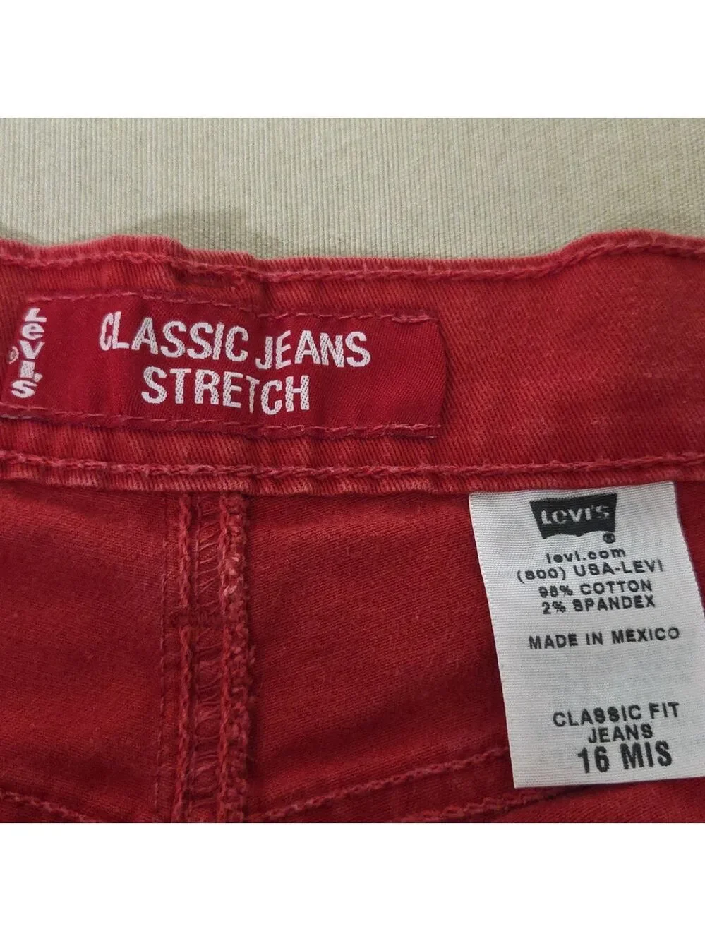 Levi's Y2k Red Shorts SZ 16 - Picture 5 of 5